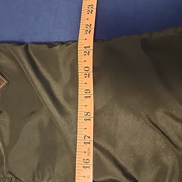 Ororo Women's Classic Black Puffer Vest sz Small - Picture 14 of 16